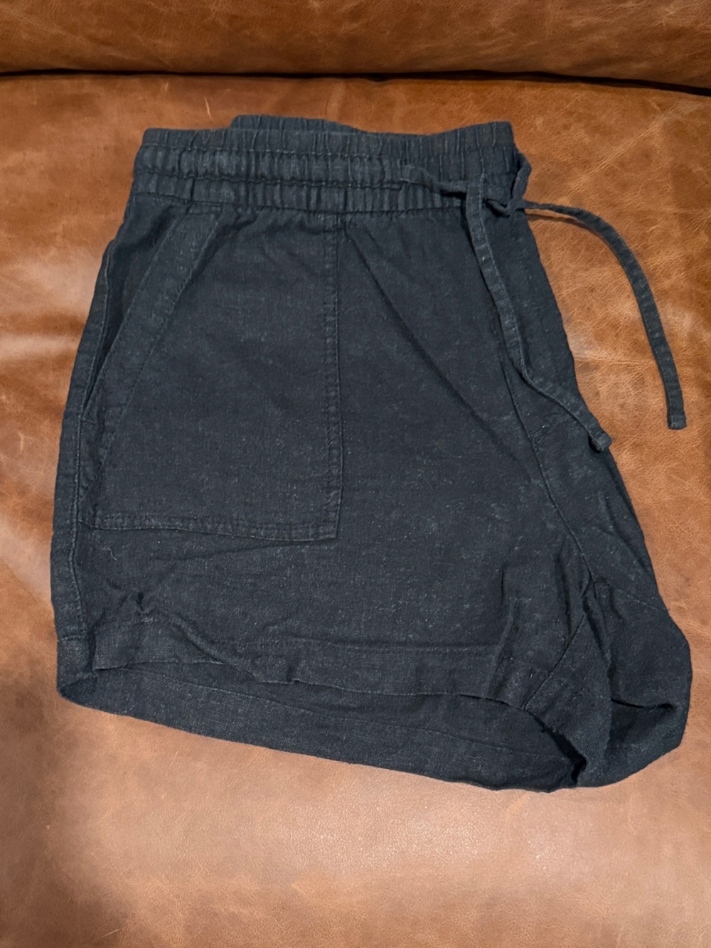 Old Navy Black Elastic Waist Drawstring Shorts - Picture 4 of 4